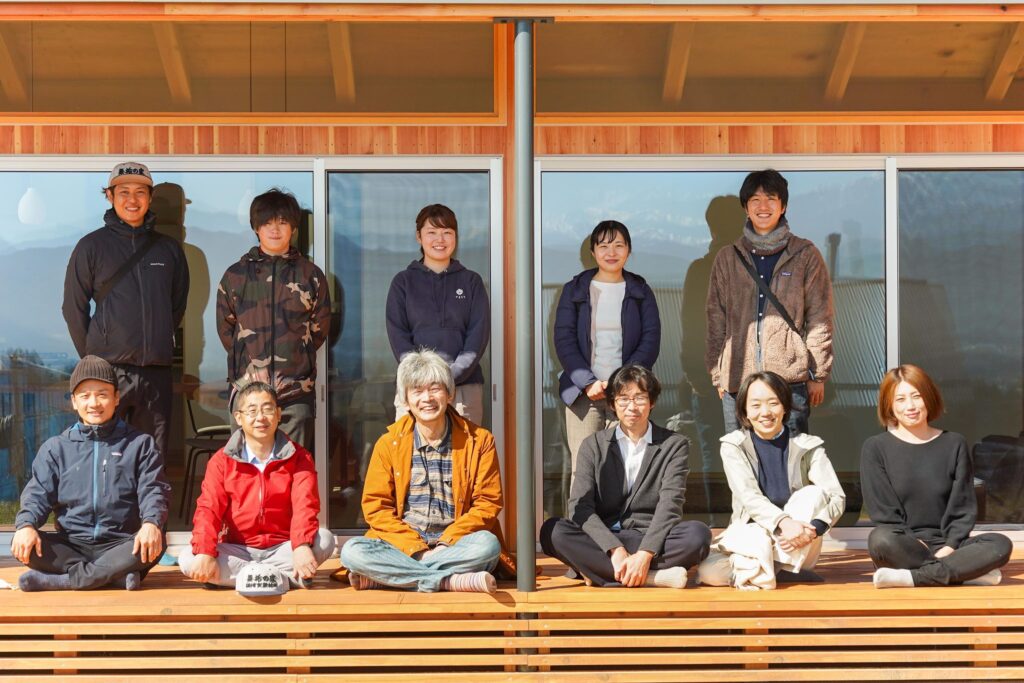 伊那谷ツアーvol.1 みんなの丘「点で暮らすのではなく、小さな面で暮らしを考える」